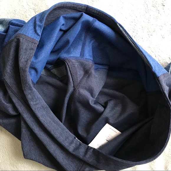 NWT Outdoor Voices 7/8 Tri-Tone Crop Leggings Blue - Picture 7 of 8